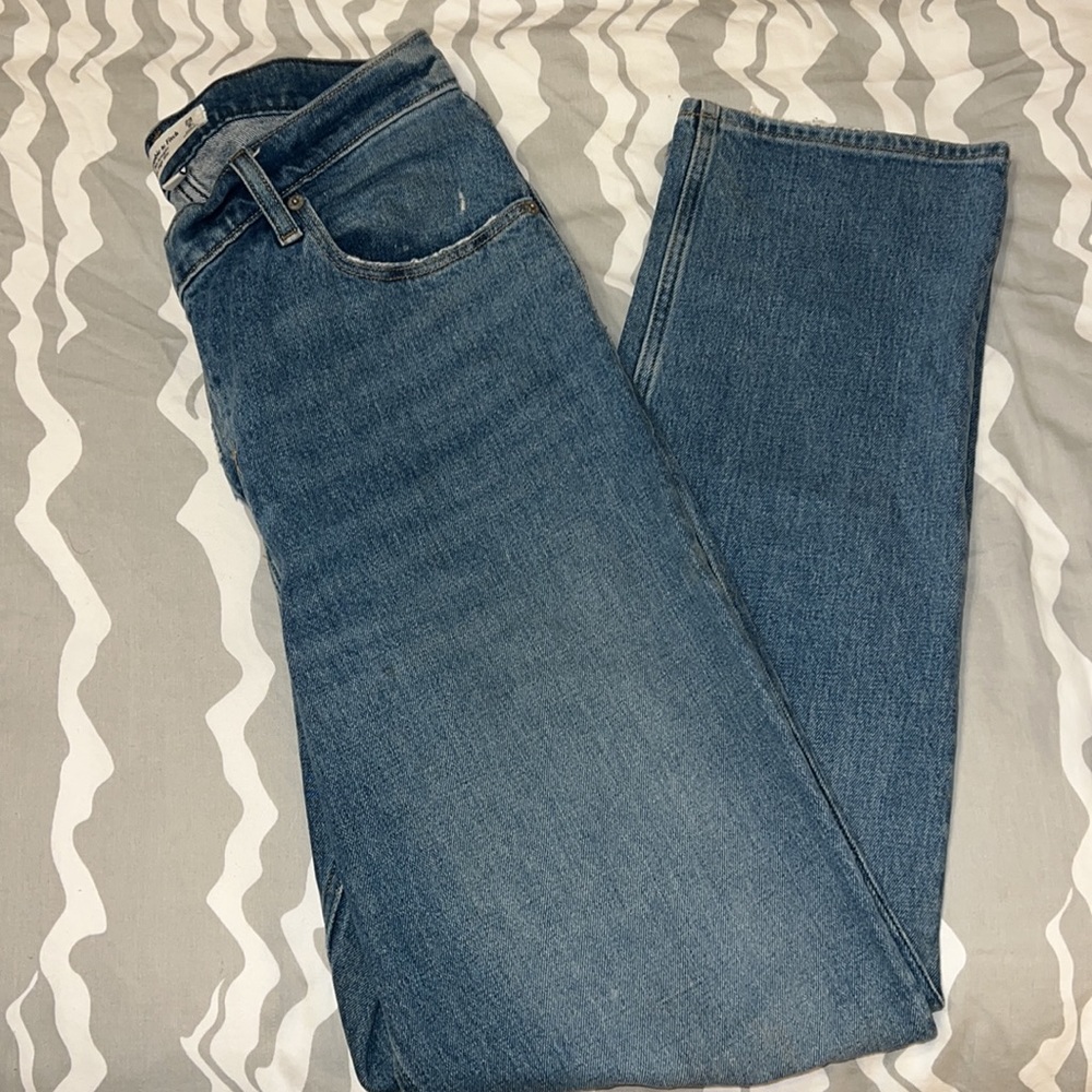 Abercrombie & Fitch 90s Straight Curve Love High Rise Jeans